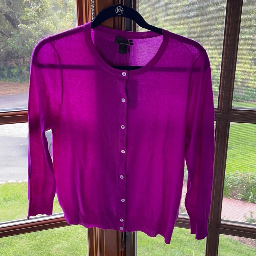 Italian cashmere featherweight cardigan